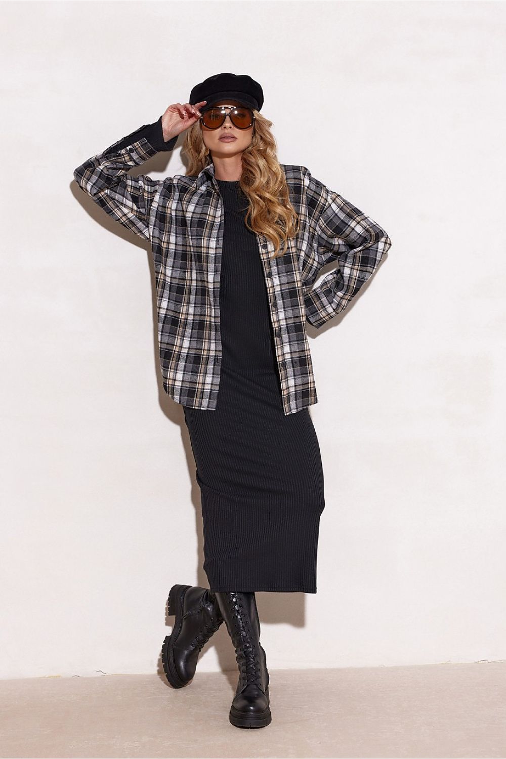  Long sleeve shirt model 220467 Roco Fashion 