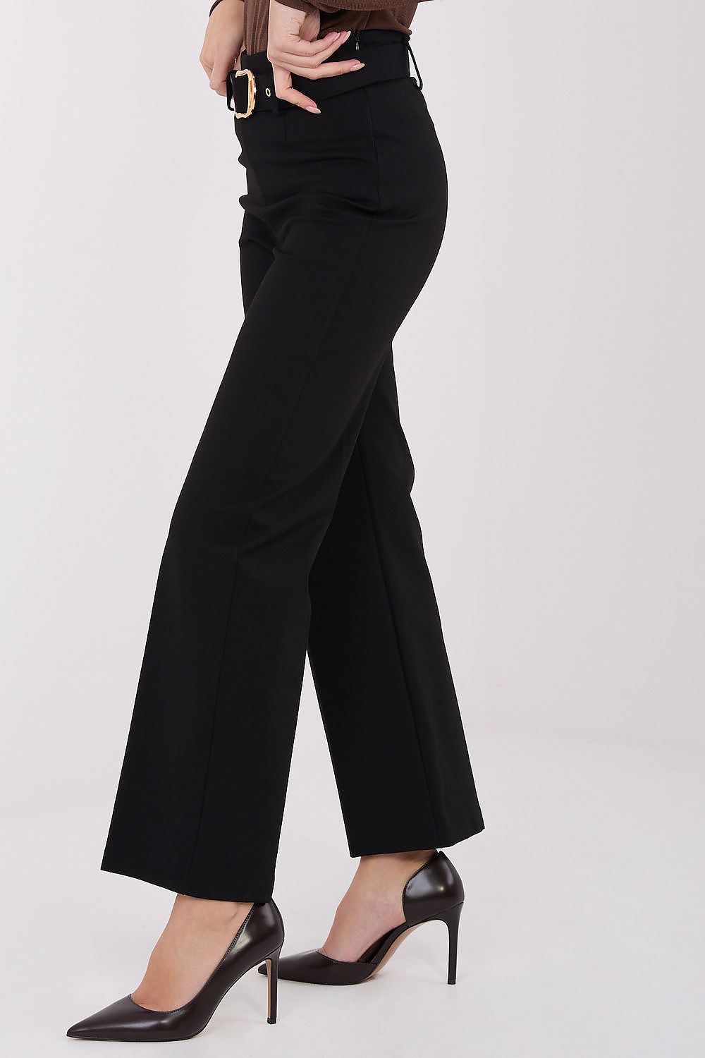  Women trousers model 221766 Italy Moda 